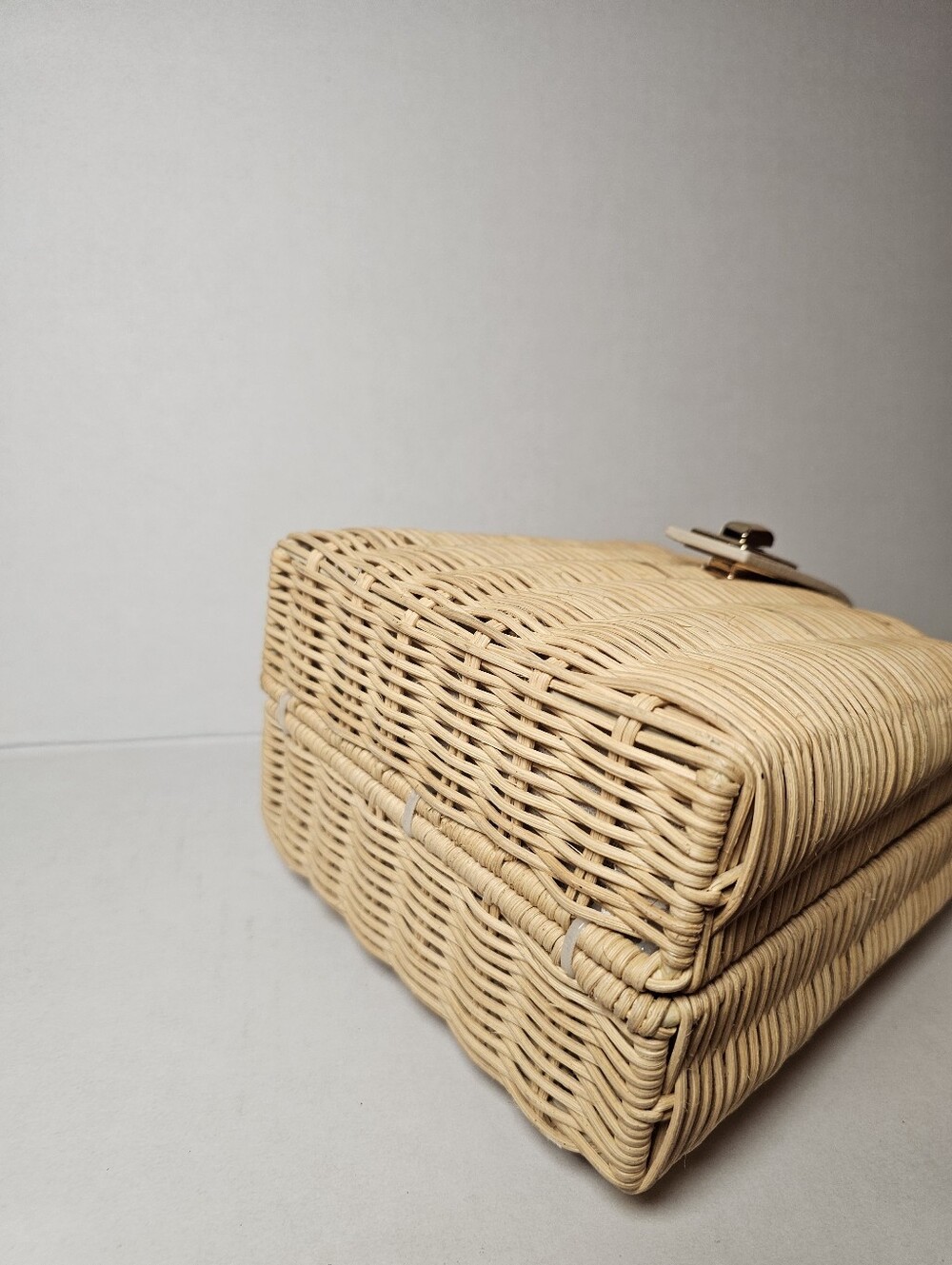 Antik Kraft Woven Rattan Top-Handle Bag with Beaded Handle - Cream - Picture 5 of 8